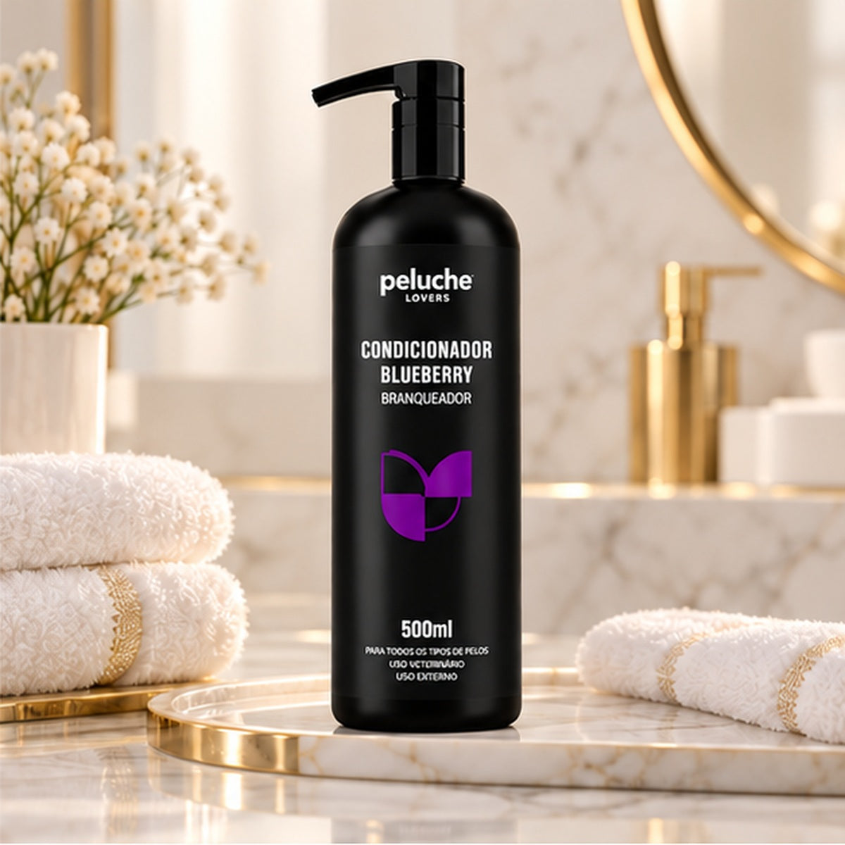 Condicionador Blueberry Peluche em cenário premium