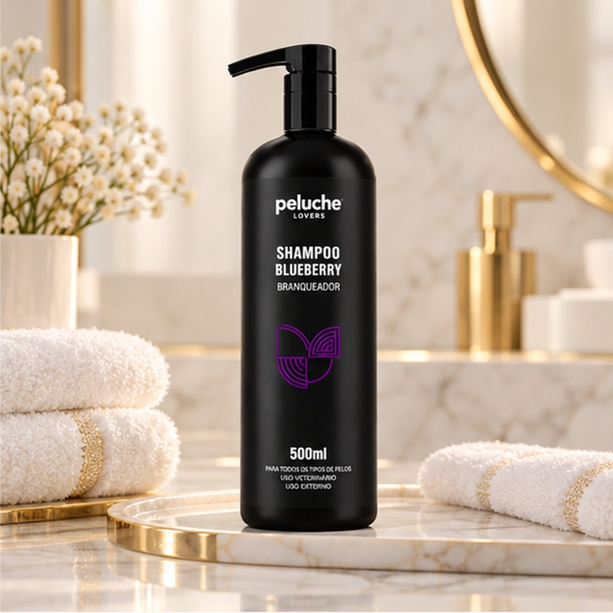 Shampoo Blueberry Peluche em cenário premium